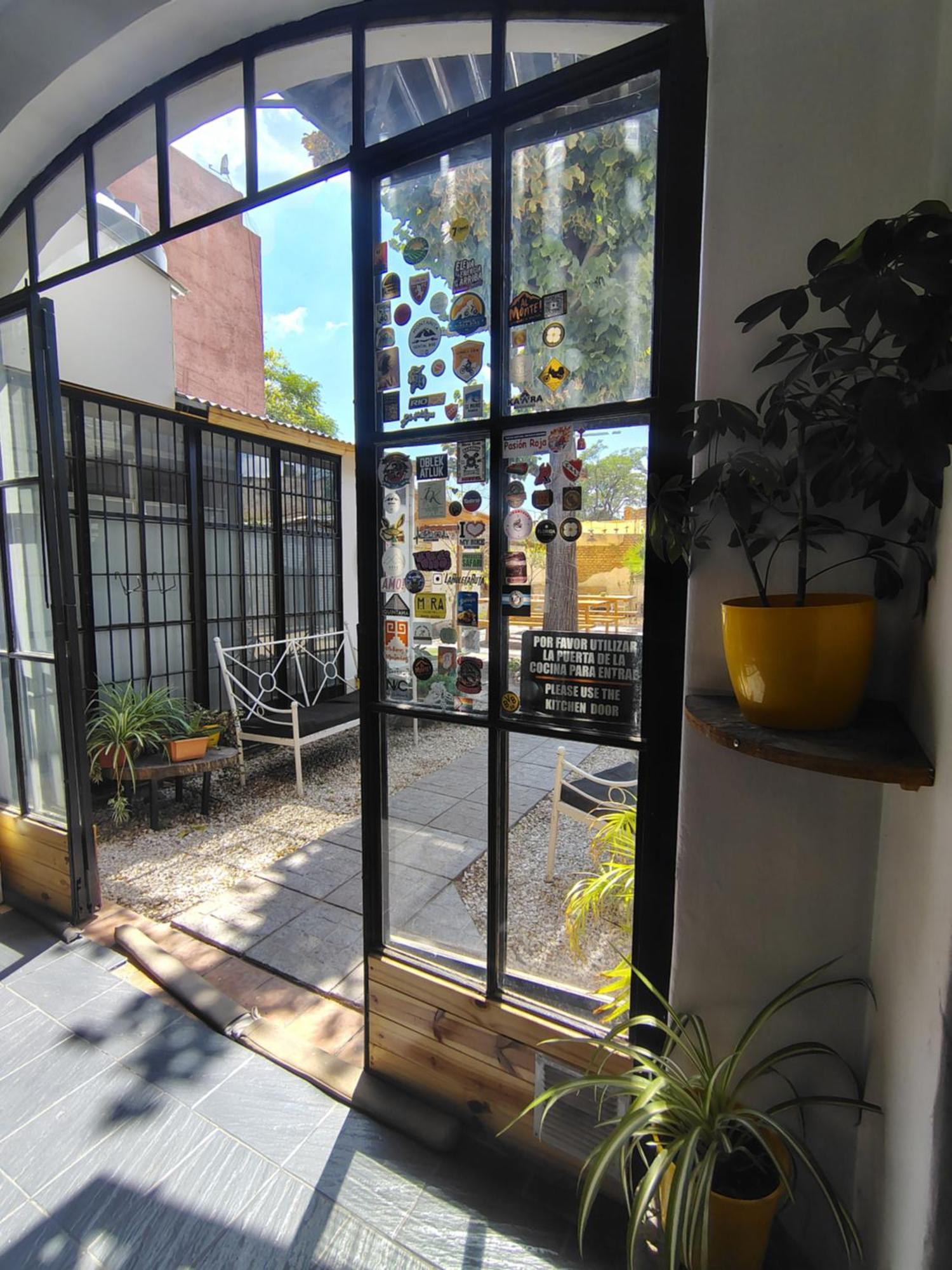 Mora Hostel 门多萨 外观 照片